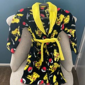 Pokemon robe 5